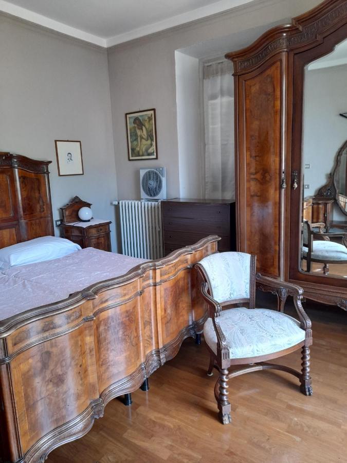 Albergo Milano 1920 블레비오 외부 사진