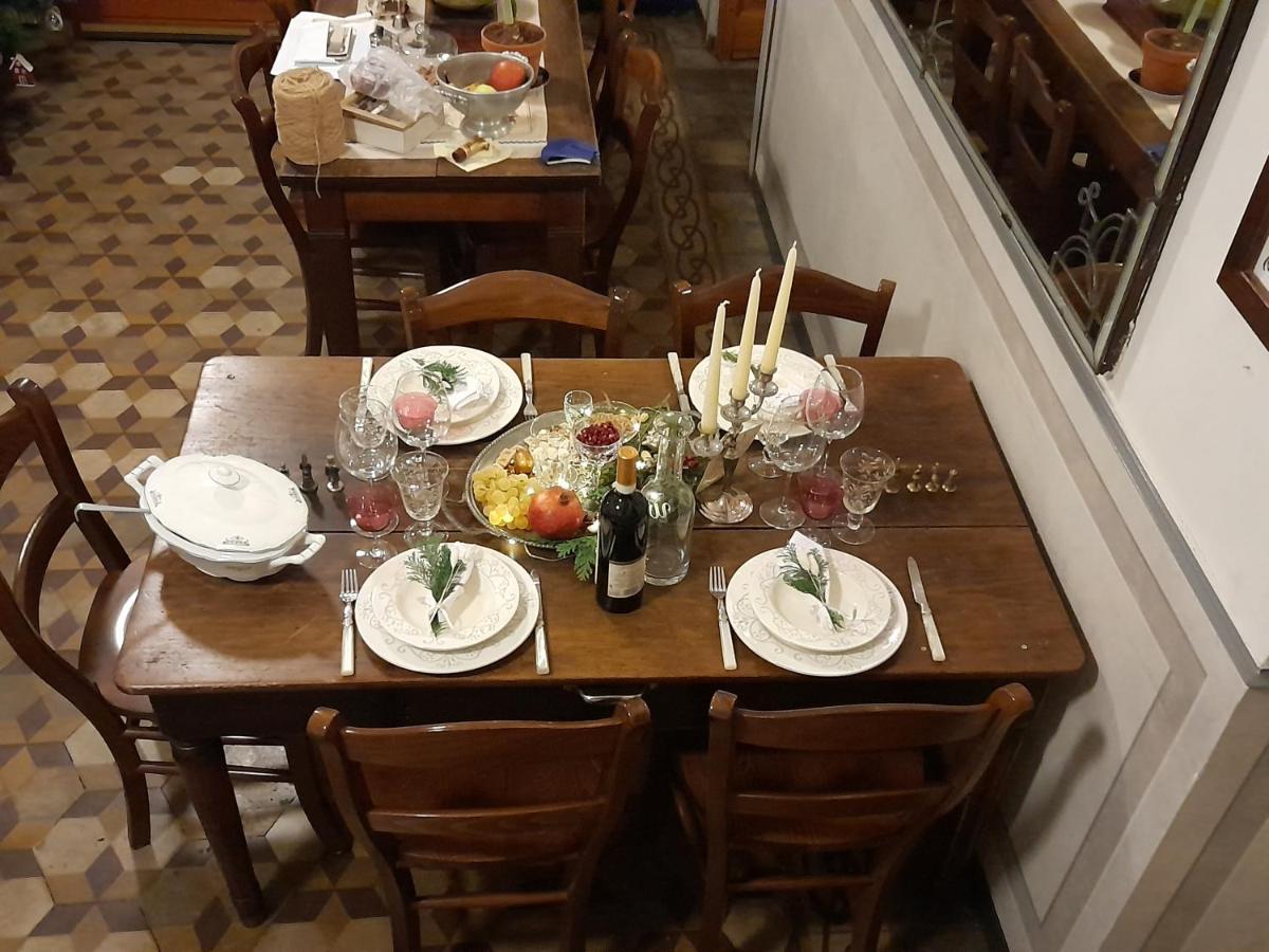 Albergo Milano 1920 블레비오 외부 사진