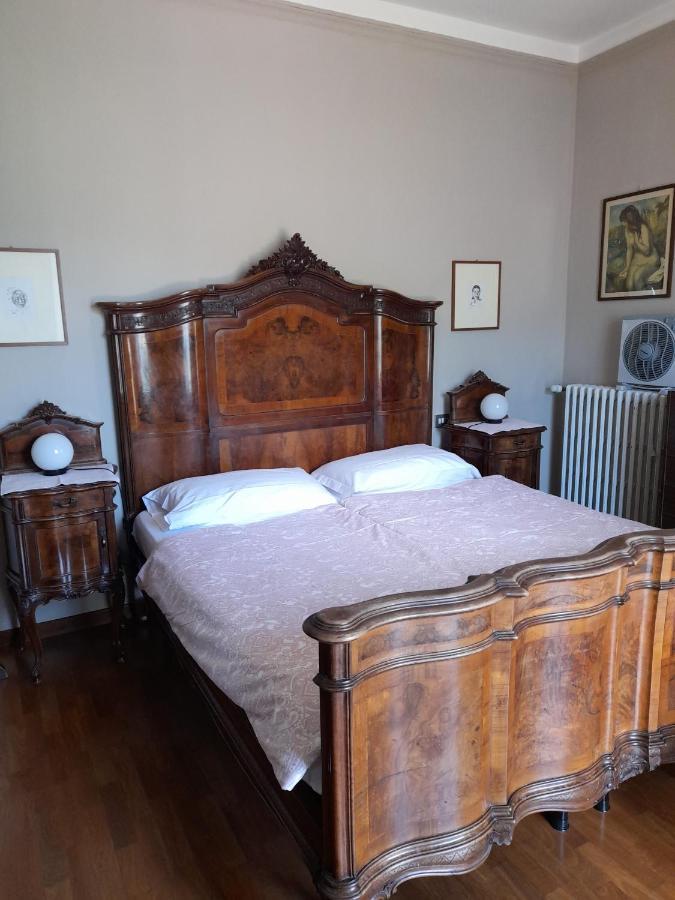 Albergo Milano 1920 블레비오 외부 사진