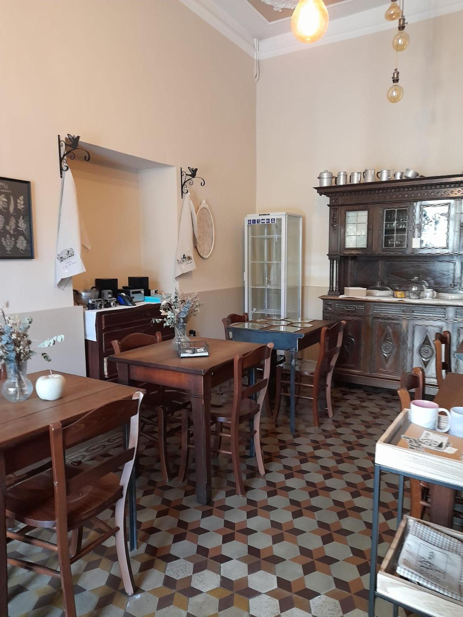 Albergo Milano 1920 블레비오 외부 사진