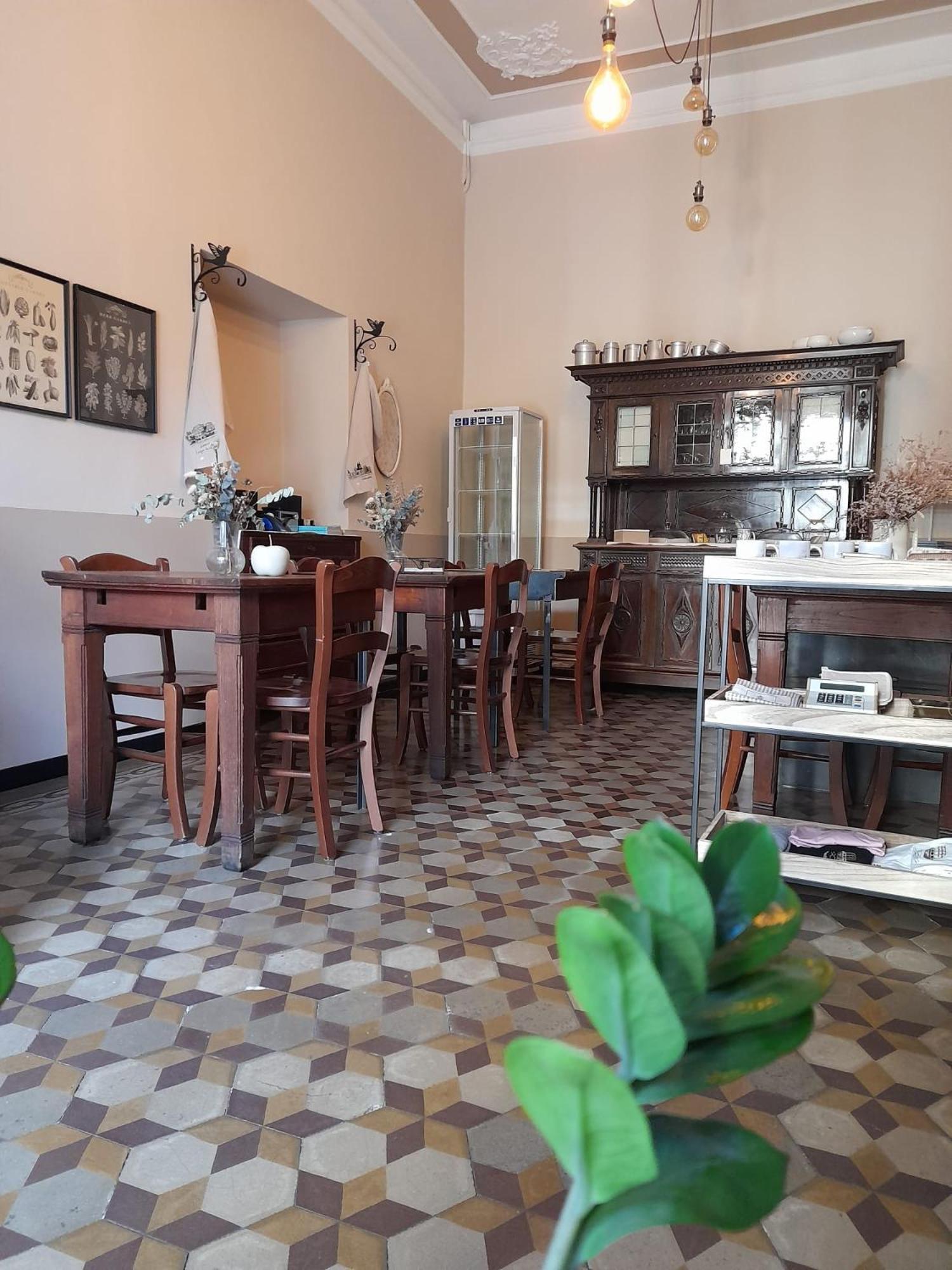 Albergo Milano 1920 블레비오 외부 사진