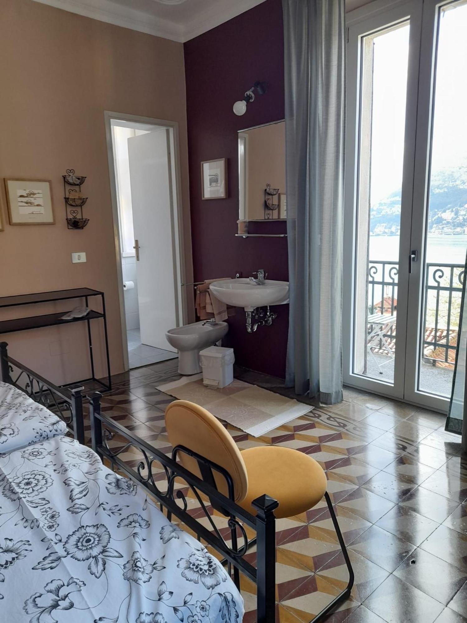 Albergo Milano 1920 블레비오 외부 사진