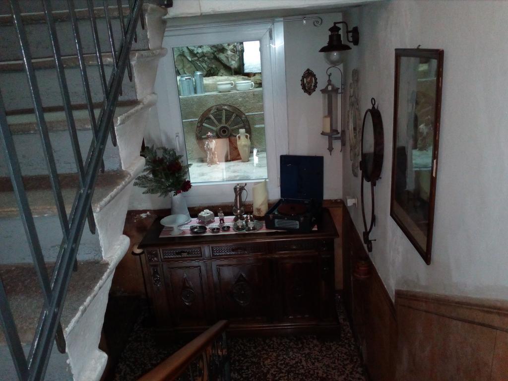 Albergo Milano 1920 블레비오 외부 사진